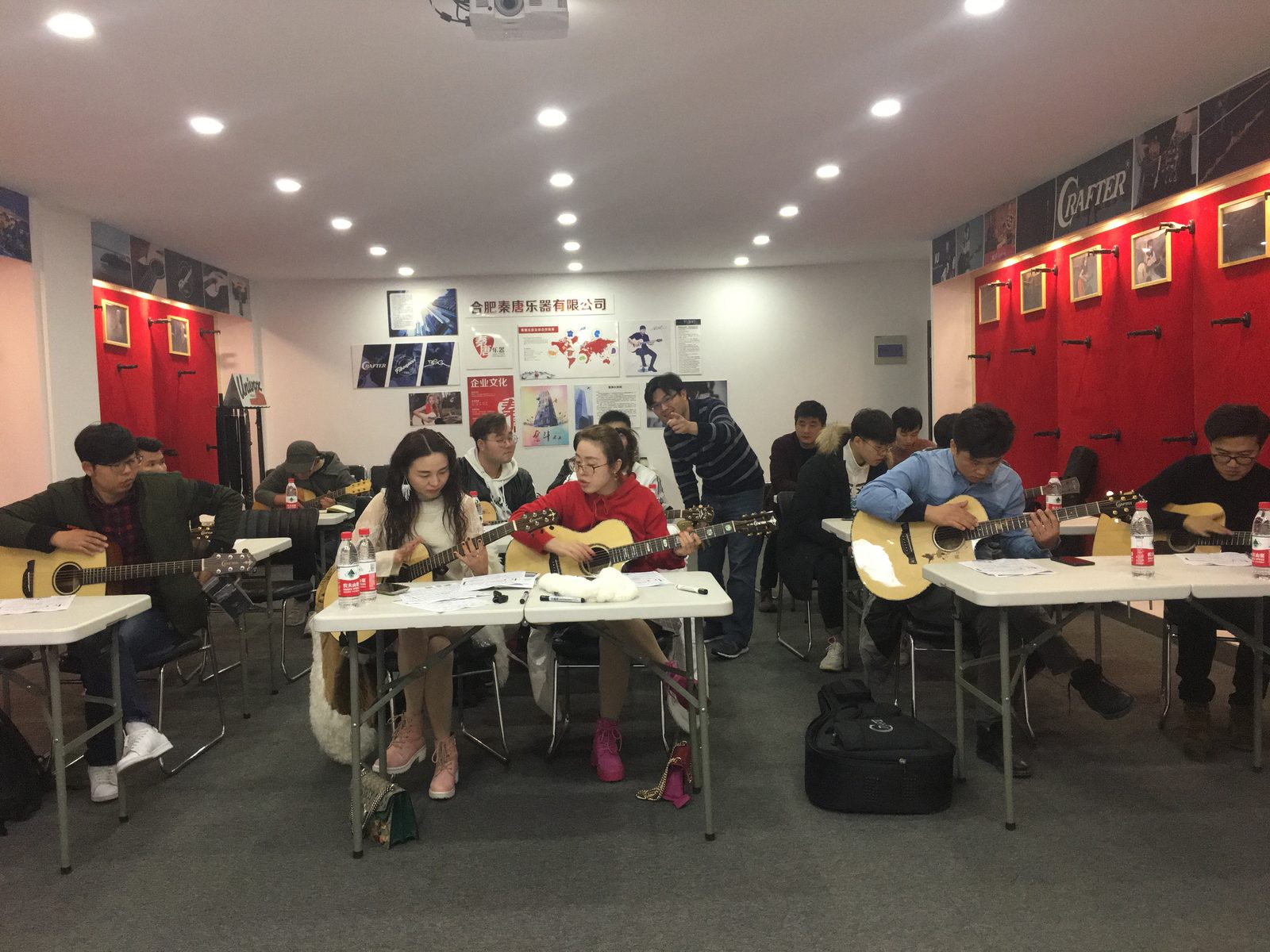王志銘老師於大陸舉辦吉他師資培訓課程